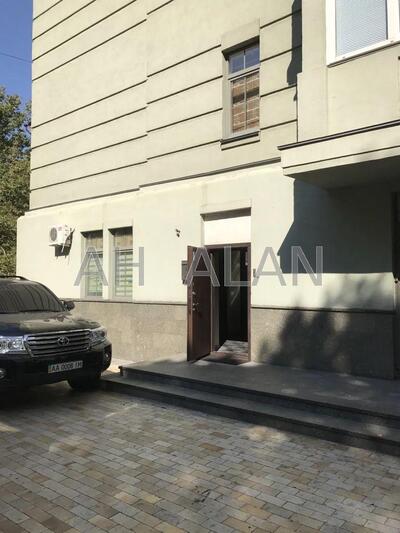 Сдам офисное помещение Київ, Гончара Олеся вул.