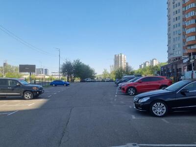 Оренда / Паркування / вул. Саперно-Слобідська, Київ