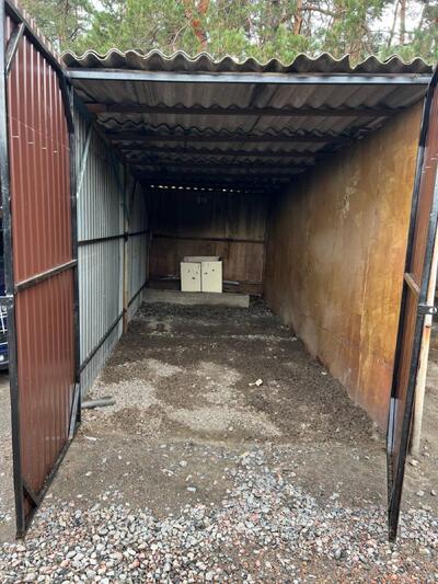 Здається гараж на вул. Братиславська, 9