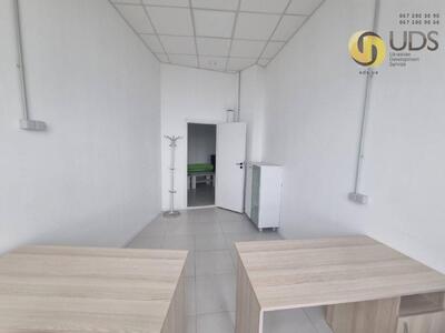 Здам на Кловському узвозі, 7 офіс на 15 м², від власника