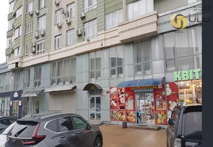 Оренда на пр-ті. Лобановського, 4Б приміщення на 35 м², від власника