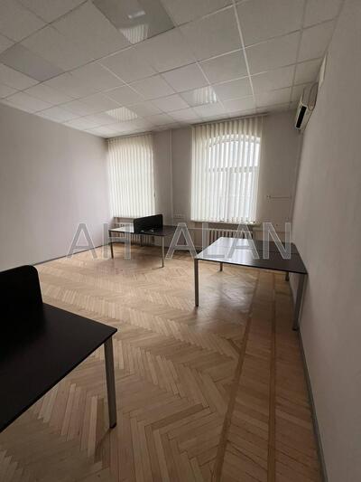 Сдам офисное помещение Київ, Січових Стрільців вул.