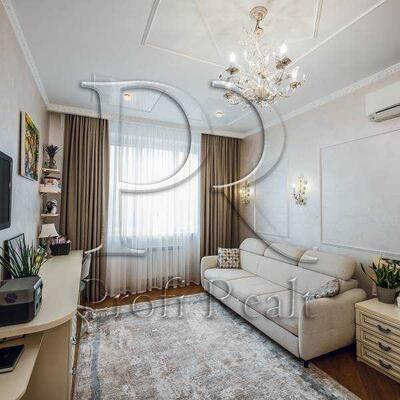 Продам 3-к квартиру Київ, Голосіївський, Науки просп., 30