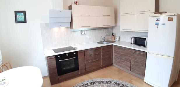 Сдам долгосрочно 2-к квартиру Киев, Голосеевский, Ломоносова ул., 73Г