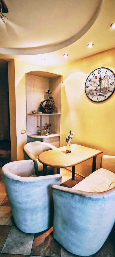 Оренда  однокімнатної квартири в Оболонському районі Києва по вул.Прирічній,33.