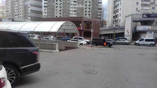 Сдам долгосрочно подземный паркинг Киев, Дарницкий, Александра Мишуги ул., 8