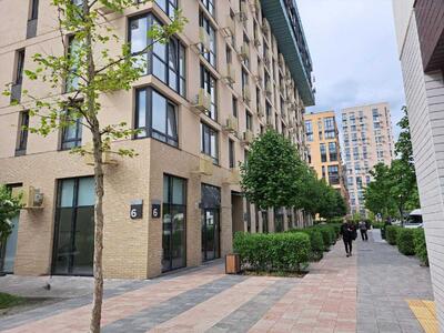 Здам довгостроково приміщення вільного призначення Київ, Шевченківський, Салютна вул., 2