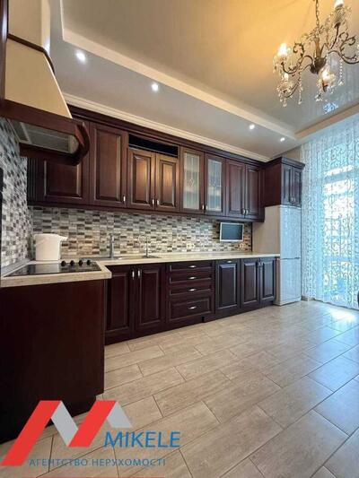 Здам довгостроково 2-к квартиру Київ, Печерський, Андрія Верхогляда вул., 20