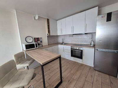 Сдам долгосрочно 2-к квартиру Киев, Голосеевский, Академика Глушкова просп., 101