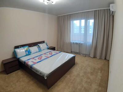 Сдам долгосрочно 2-к квартиру Киев, Оболонский, Балтийский пер., 3