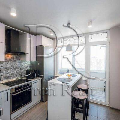 Продам 1-к квартиру Київ, Дарницький, Соломії Крушельницької вул., 15В