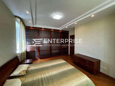 Продаж 3к. квартири, Солом'янка, вул. Мокра, Вокзальна