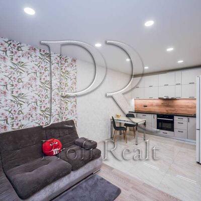 Продам 2-к квартиру Київ, Подільський, Тираспольська вул., 52