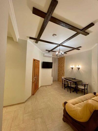 Здам довгостроково 2-к квартиру Київ, Шевченківський, Жилянська вул.