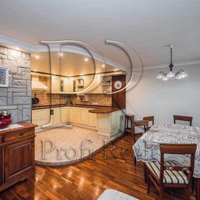 Продам 3-к квартиру Київ, Дарницький, Михайла Драгоманова вул., 17