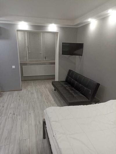 Продам 1-к квартиру Київ, Оболонський, Маршала Малиновського вул., 28б