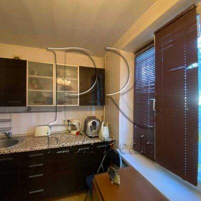 Продам 3-к квартиру Київ, Шевченківський, Берестейський просп., 79