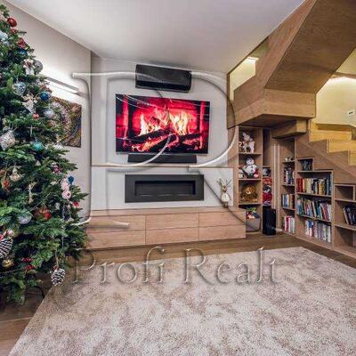 Продам 3-к квартиру Києво-Святошинський, Софіївська Борщагівка, Яблунева вулиця, 15