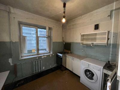 Продам 2-к квартиру Київ, Оболонський, Маршала Малиновського вул., 25В