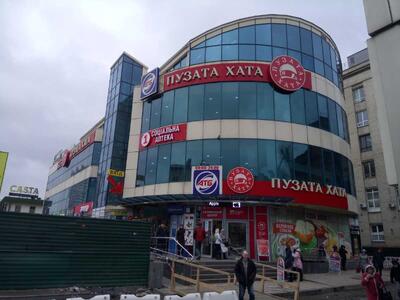 Здам довгостроково торгову площу Київ, Шевченківський, Олександра Довженка вул., 1в