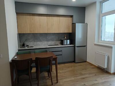 Твій простір над містом у ЖК  Лебединий , вулиця Ревуцького, 40в.