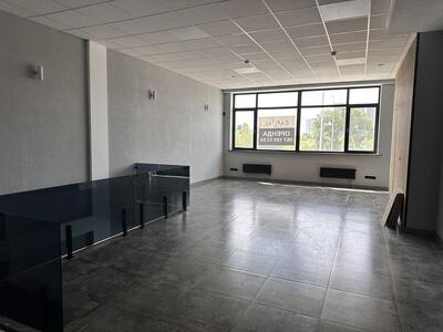 Оренда приміщення вільного призначення 128 кв.м, вулиця Трускавецька, д.6, Дарницький район, Київ