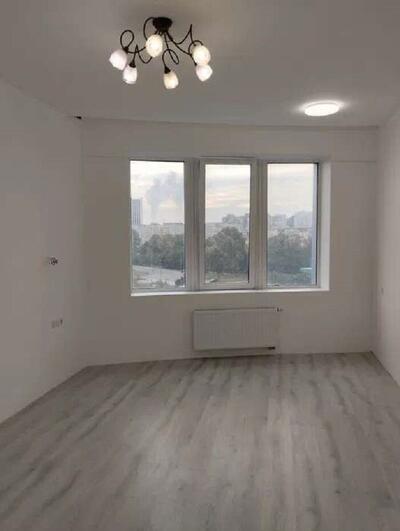 Продам 1-кімнатну квартиру, вулиця Микільсько-Слобідська, д.3, Дніпровський район, Київ