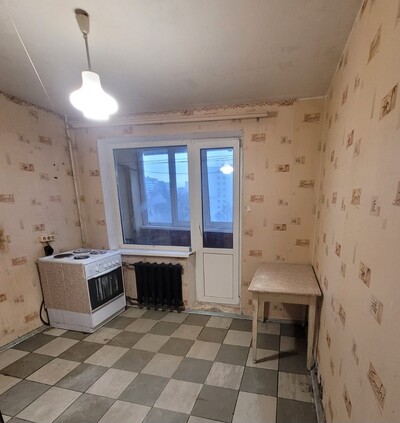 Продається однокімнатна квартира на проспекті Романа Шухевича, 28а.