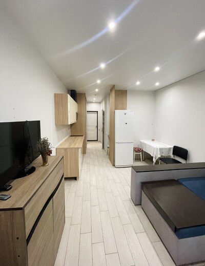 Продаж квартири-студії в ЖК «Сосновий бір»