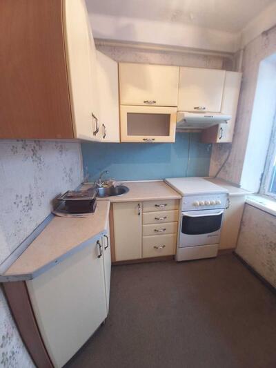 Продам 1-к квартиру Київ, Дніпровський, Березняківська вул., 10