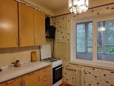 Сдам долгосрочно 1-к квартиру Киев, Деснянский, Братиславская ул., 38