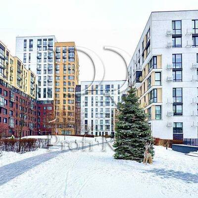 Продам 2-к квартиру Київ, Шевченківський, Салютна вул., 2