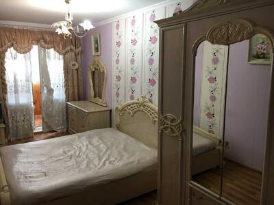 Здам довгостроково 2-к квартиру Київ, Святошинський, Академіка Корольова просп., 12г