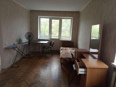 1-кімнатна, Михайла Донця вул., 14б, Соломянський