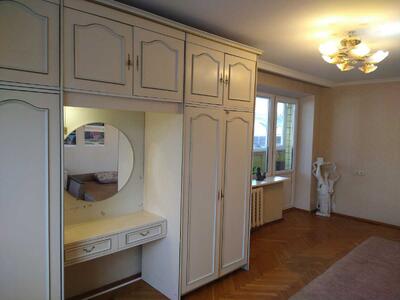 Сдам долгосрочно 2-к квартиру Киев, Печерский, Кловский спуск