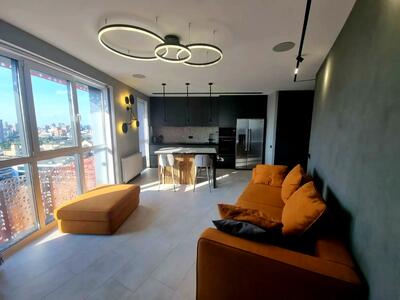 Продам 3-кімнатну квартиру, Липківського, 16в, Солом'янський район, Київ