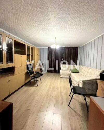 Продам 3-к квартиру Київ, Дарницький, Євгена Харченка вул., 59