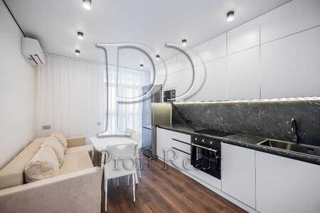 Продам 1-к квартиру Київ, Голосіївський, Академіка Глушкова просп., 5