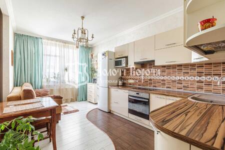 Продам 1-к квартиру Київ, Святошинський, Володимира Наумовича вул., 4