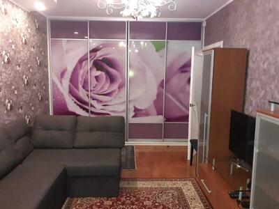 Сдам долгосрочно 2-к квартиру Киев, Подольский, Квитневый пер., 1Б