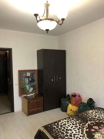 Здається комната 15 кв.м з лоджиєю  в 3 кім. квартирі без власника. Голосіївський-н Теремки 2 в квар