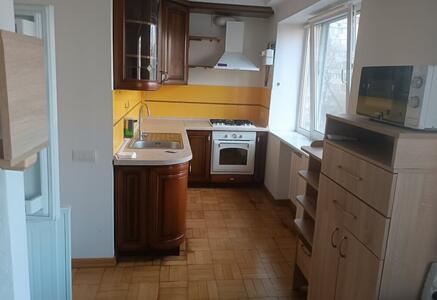 3-кімнатна, Берестейський просп. (Перемоги), 18, Шевченківський