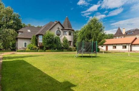 Продам 5-к будинок Київ, Дарницький, Центральна вул.