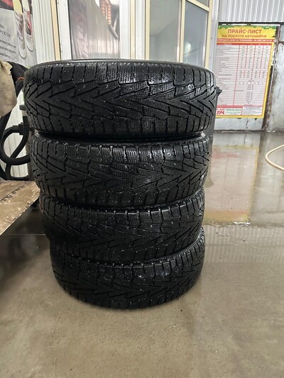 Гума Roodstone WinGuard T100 б/в