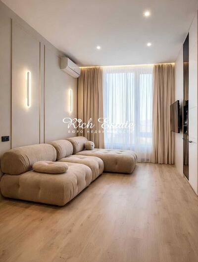 Сдам долгосрочно 2-к квартиру Киев, Шевченковский, Дегтяревская ул., 17