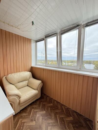 2-кімнатна, Прирічна вул., 19, Оболонський