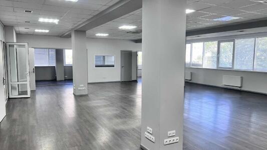 Сдам долгосрочно офисное помещение Киев, Днепровский, Дарницкий бульв.