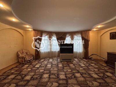 Продам 4-к квартиру Київ, Шевченківський, Герцена вул., 17/25