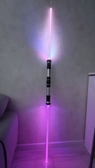 Світловий посох 132 см, 12 кольорів - неперевершена сила Темної сторони