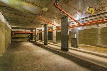 Оренда офісу на вул. Промениста, 42 приміщення на 622,4 м², від власника